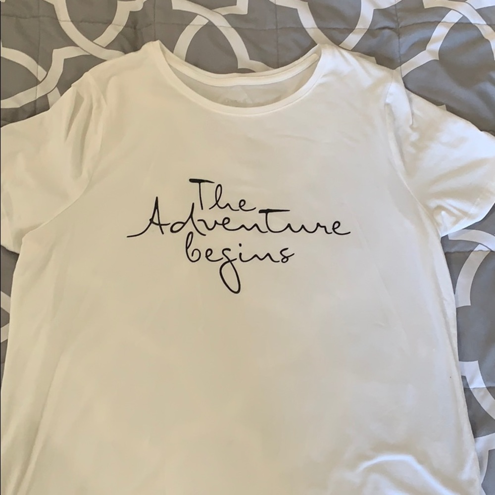 White short sleeve shirt!!